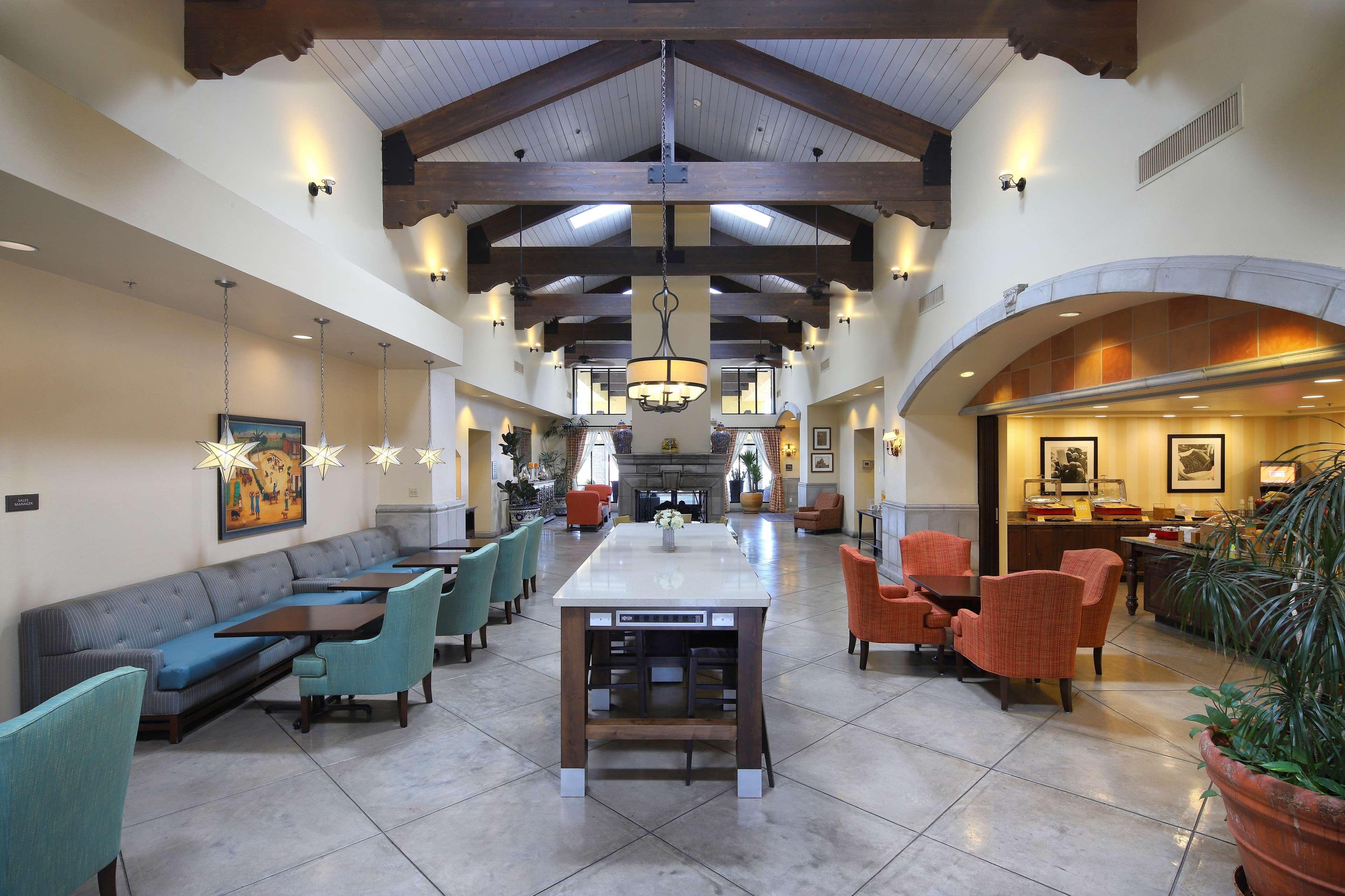 Hampton Inn & Suites Tucson Mall Casas Adobes Exterior photo