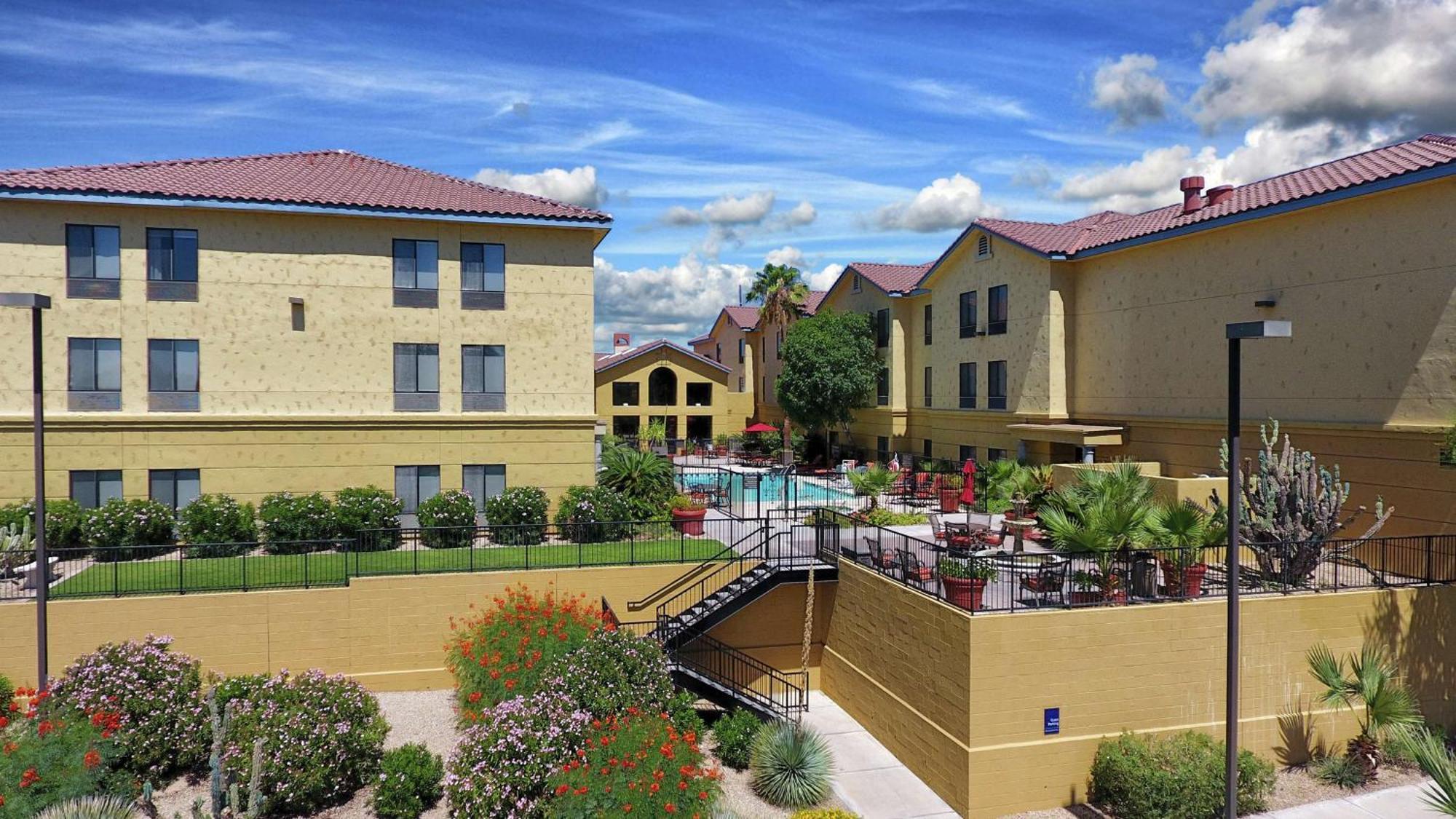Hampton Inn & Suites Tucson Mall Casas Adobes Exterior photo